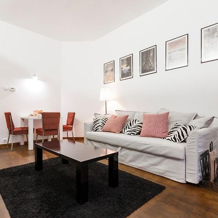 Prague Days - 1Bdr Apt W Netflix - Zizkov Tower Dış mekan fotoğraf